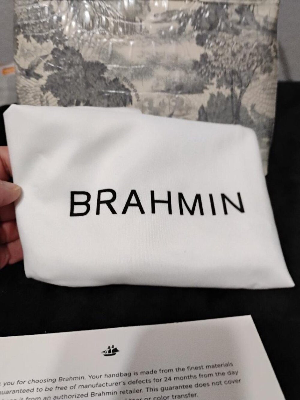 Brahmin Lorelei Poolside Melbourne Shoulder Bag NWT - Picture 10 of 10